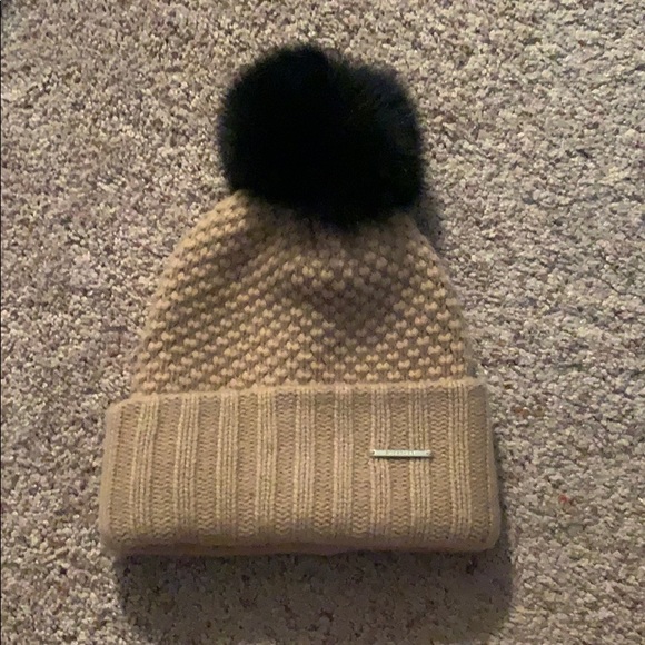 burberry beanie